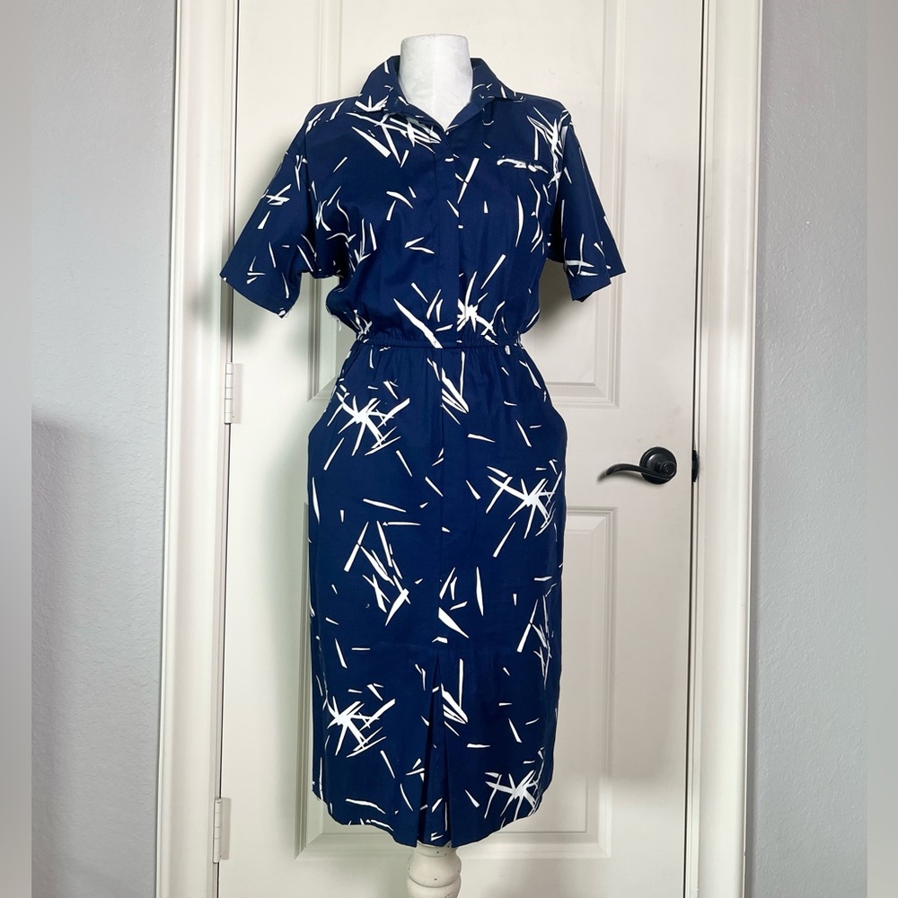 Vintage CHRISTINA GRANT Navy and White Modern Art Print Dress 6